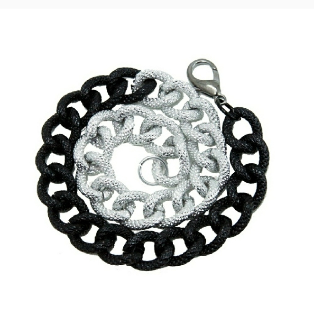 Bracelet.